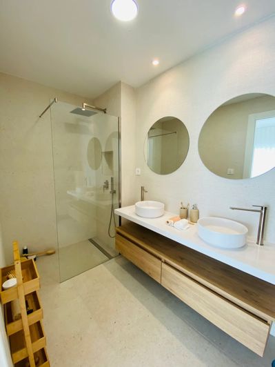 Image No.9-2 Bed Apartment for sale