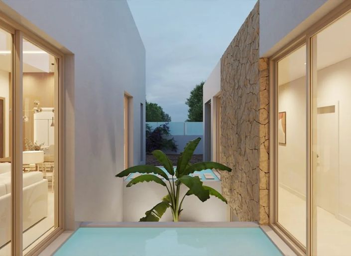 Image No.4-4 Bed Villa for sale