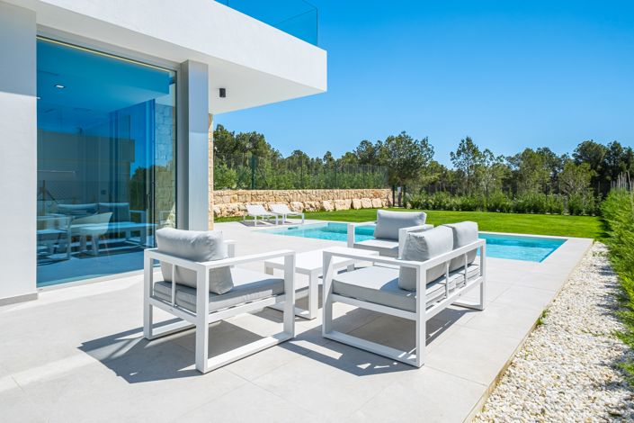 Image No.13-3 Bed Villa for sale