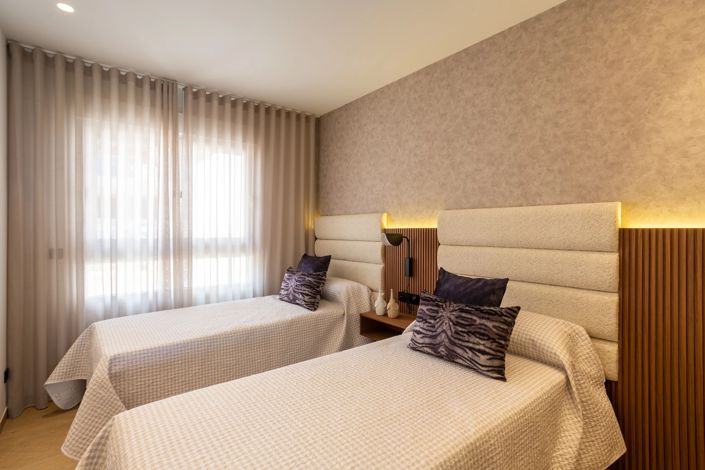 Image No.8-2 Bed Apartment for sale