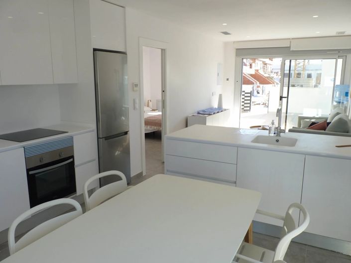 Image No.10-2 Bed Townhouse for sale