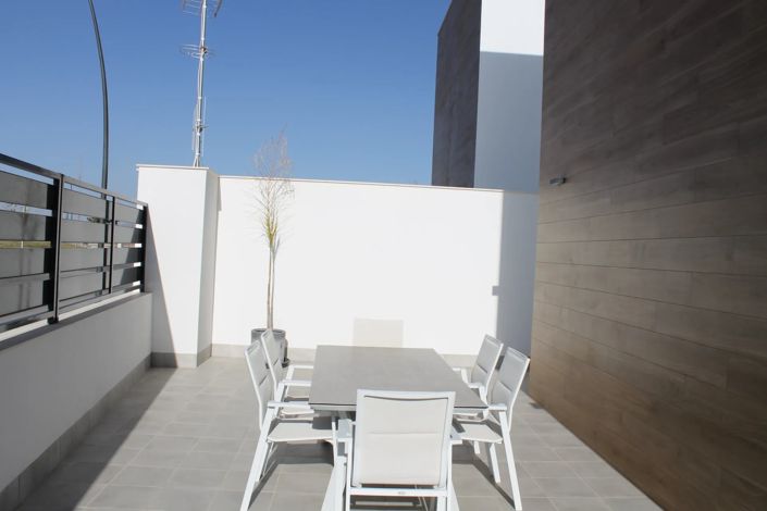 Image No.9-3 Bed Villa for sale