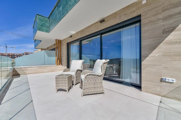 Image No.19-2 Bed Apartment for sale