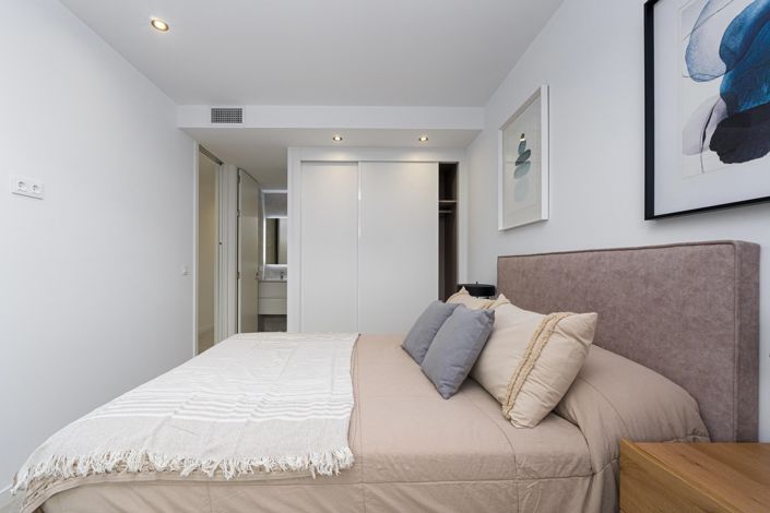 Image No.45-2 Bed Apartment for sale