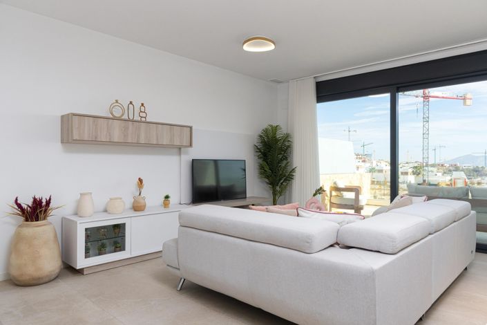 Image No.49-2 Bed Apartment for sale