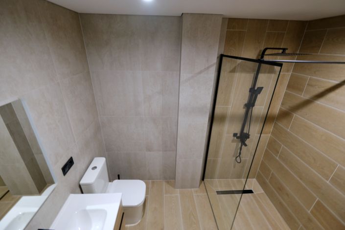 Image No.27-3 Bed Apartment for sale