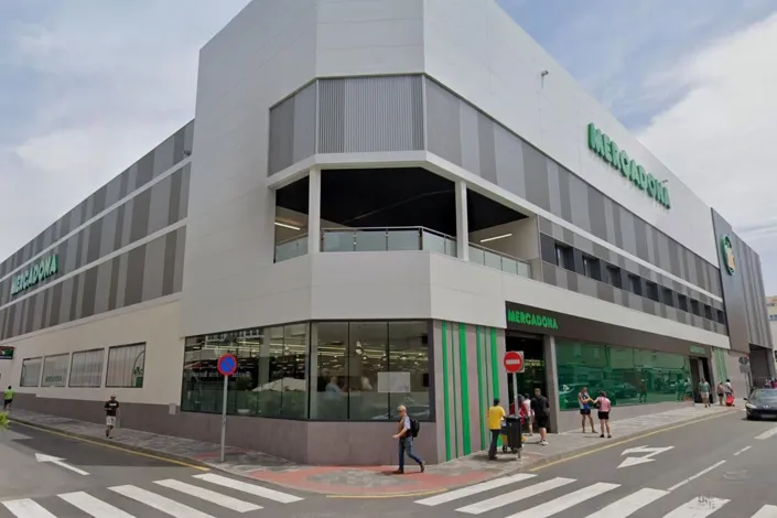 Image No.35-3 Bed Apartment for sale