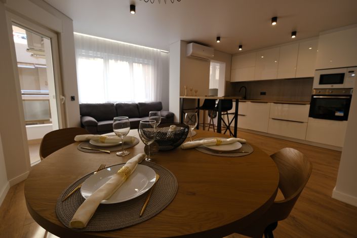 Image No.7-3 Bed Apartment for sale