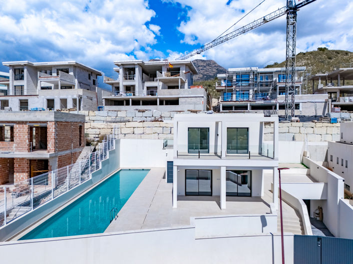 Image No.19-7 Bed Villa for sale