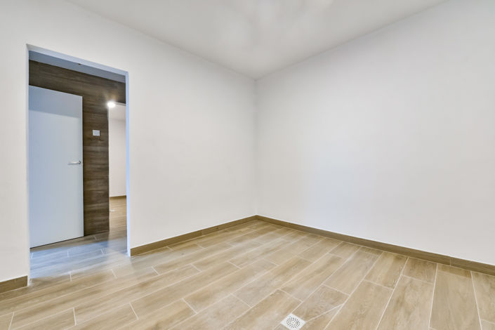 Image No.29-7 Bed Villa for sale