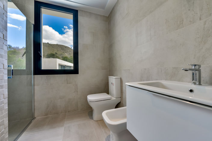 Image No.6-7 Bed Villa for sale