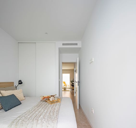 Image No.31-2 Bed Townhouse for sale
