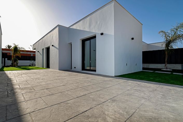 Image No.32-3 Bed Villa for sale