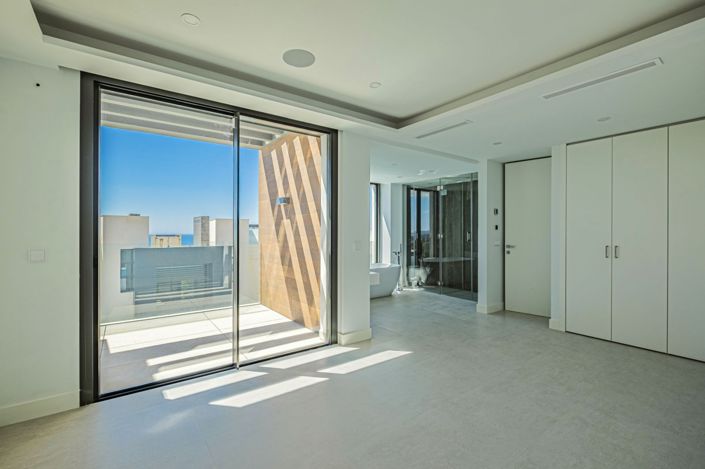 Image No.30-4 Bed Villa for sale