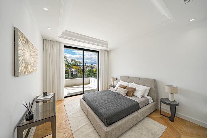 Image No.43-6 Bed Villa for sale