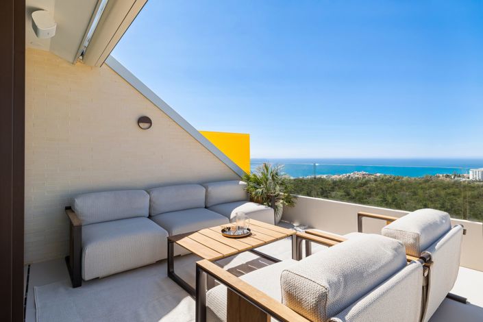 Image No.10-2 Bed Apartment for sale