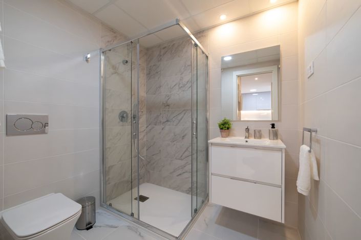 Image No.11-3 Bed Apartment for sale