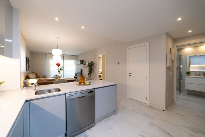 Image No.7-3 Bed Apartment for sale