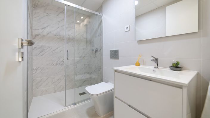 Image No.14-3 Bed Apartment for sale