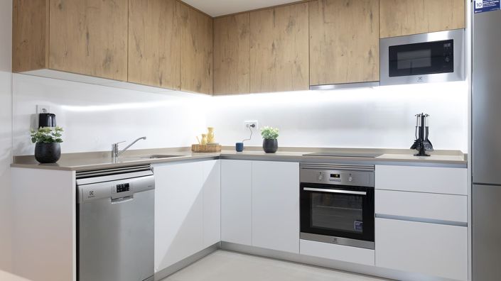 Image No.7-3 Bed Apartment for sale