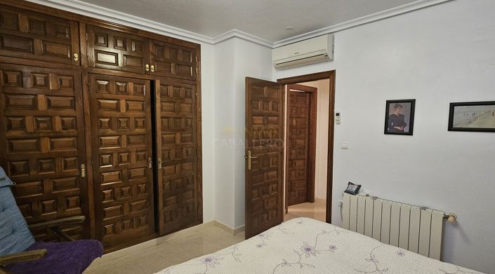 Image No.36-5 Bed Villa for sale