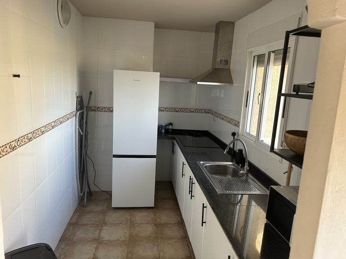 Image No.18-10 Bed Hotel for sale
