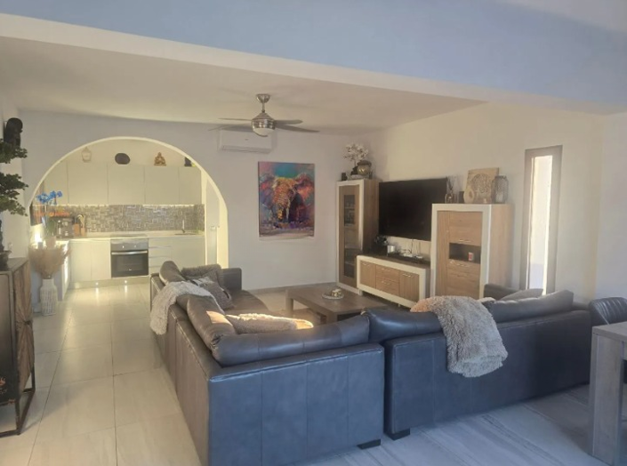 Image No.6-5 Bed Villa for sale