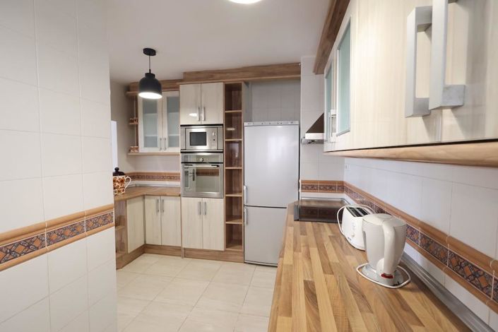 Image No.6-3 Bed Apartment for sale