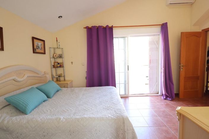 Image No.9-4 Bed Villa for sale