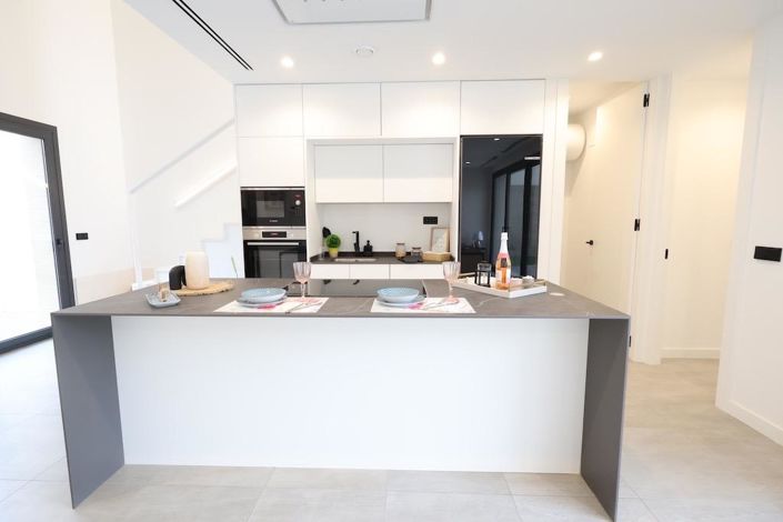 Image No.8-3 Bed Villa for sale