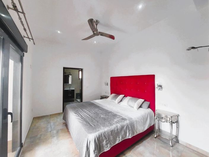 Image No.21-3 Bed Villa for sale