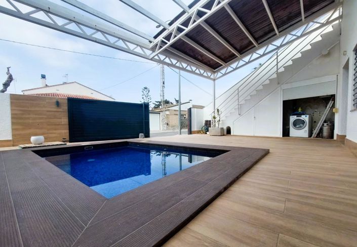 Image No.37-3 Bed Villa for sale