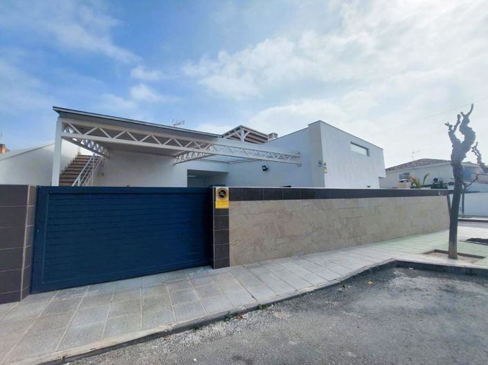 Image No.44-3 Bed Villa for sale