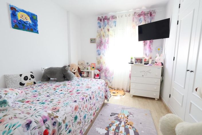 Image No.18-2 Bed Duplex for sale