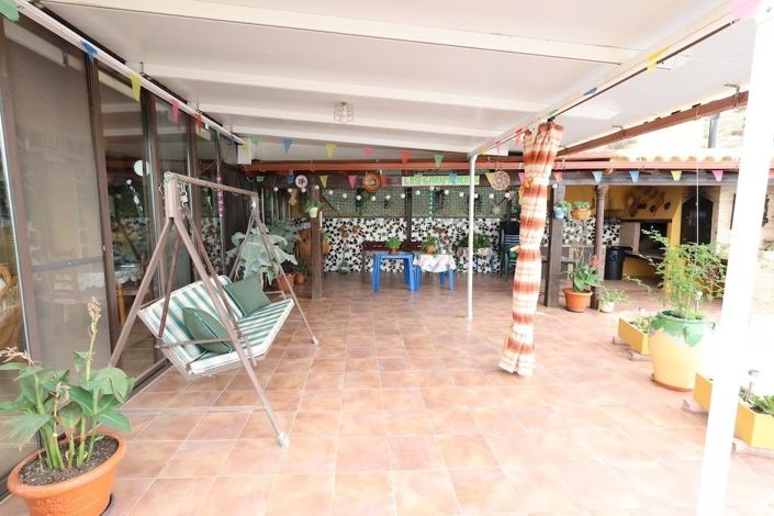 Image No.9-5 Bed Villa for sale
