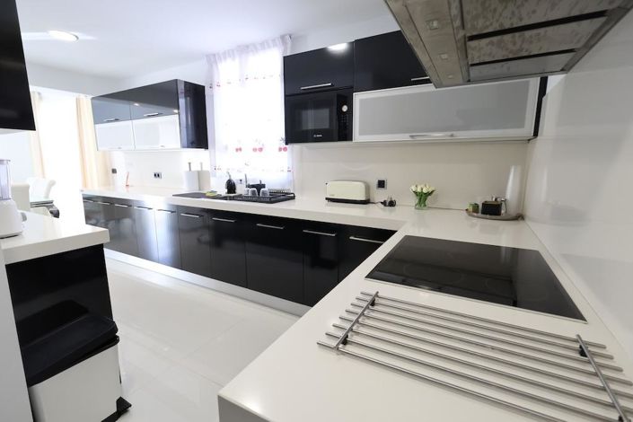 Image No.4-Villa de 4 chambres à vendre à Cabo Roig