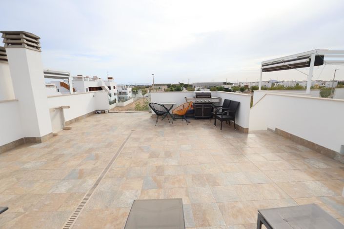 Image No.19-2 Bed Bungalow for sale