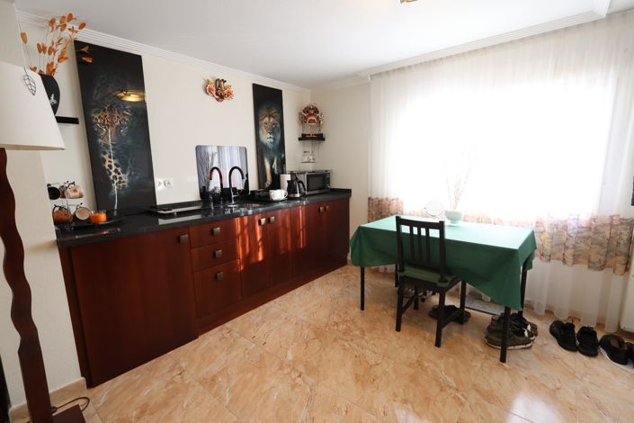 Image No.12-5 Bed Villa for sale