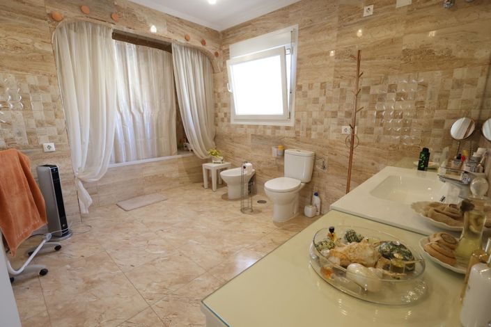 Image No.25-Villa de 5 chambres à vendre à Torrevieja