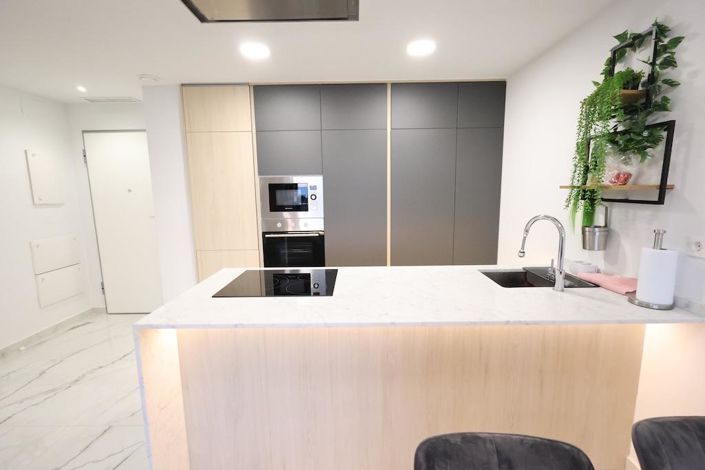 Image No.14-2 Bed Apartment for sale