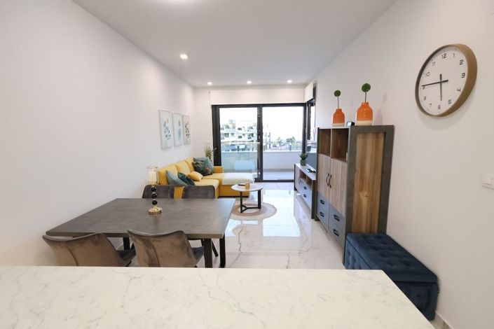 Image No.17-2 Bed Apartment for sale