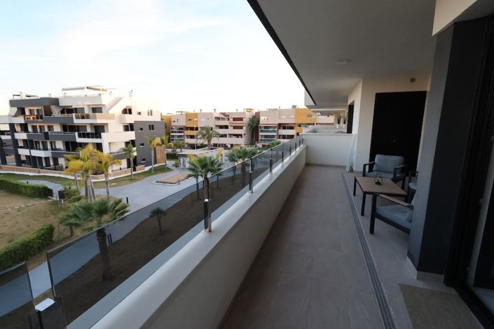 Image No.10-2 Bed Apartment for sale