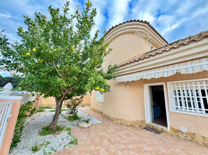 Image No.32-3 Bed Villa for sale