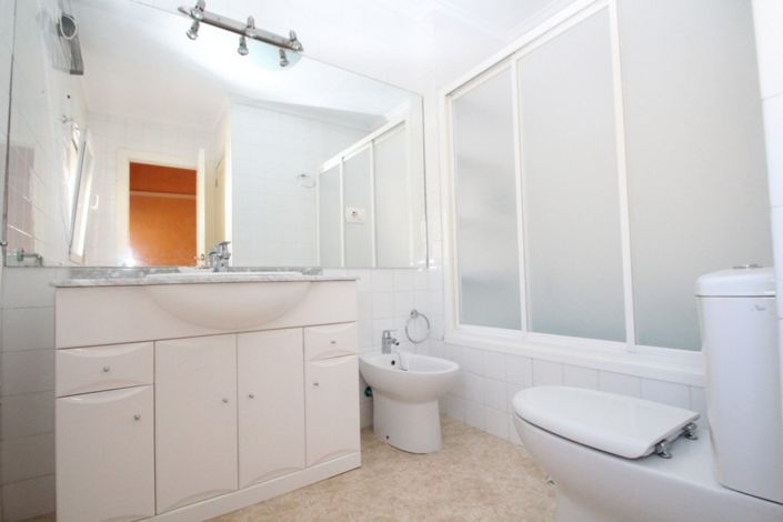 Image No.35-5 Bed Villa for sale