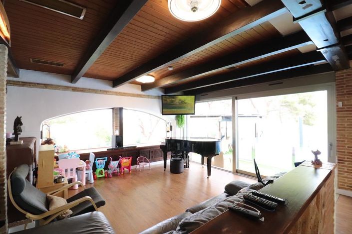 Image No.8-3 Bed Villa for sale