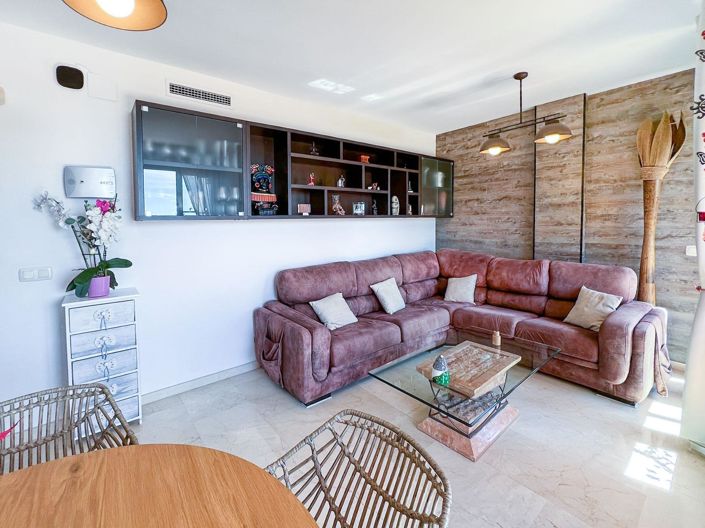 Image No.17-3 Bed Apartment for sale