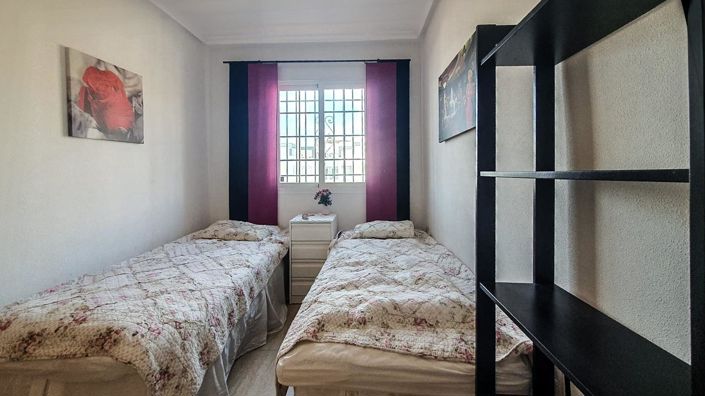 Image No.19-3 Bed Villa for sale