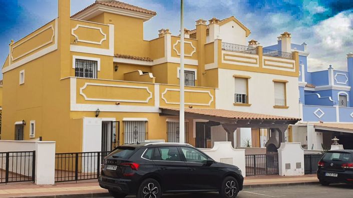 Image No.25-3 Bed Villa for sale