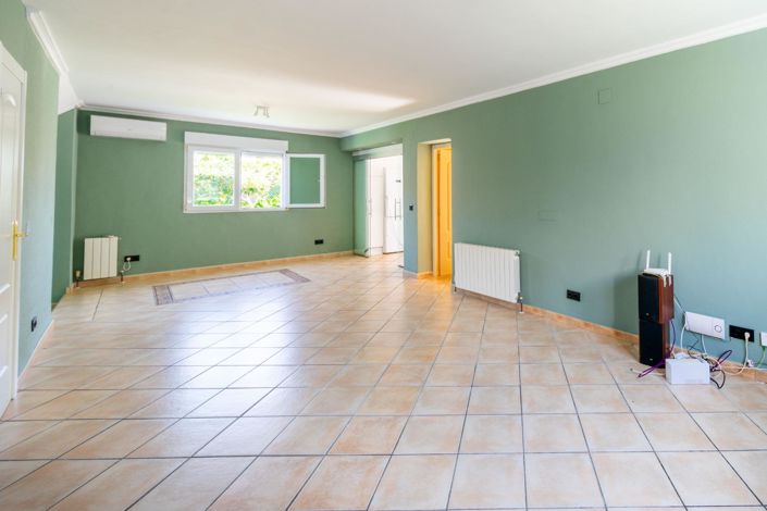 Image No.19-4 Bed Villa for sale