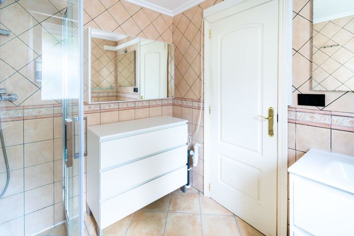 Image No.29-Villa de 4 chambres à vendre à L'Alfas del Pi